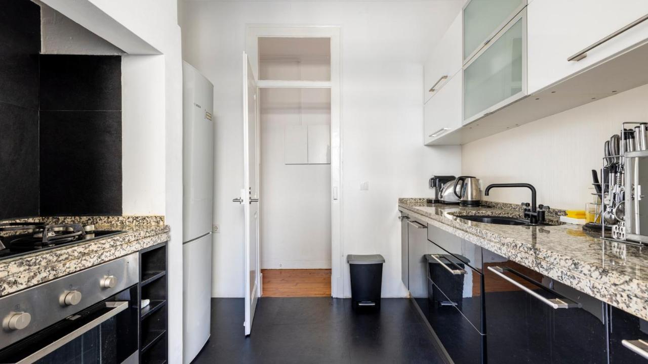 Luxury Apartment In City Centre - Avenida Da Liberdade Лиссабон Экстерьер фото