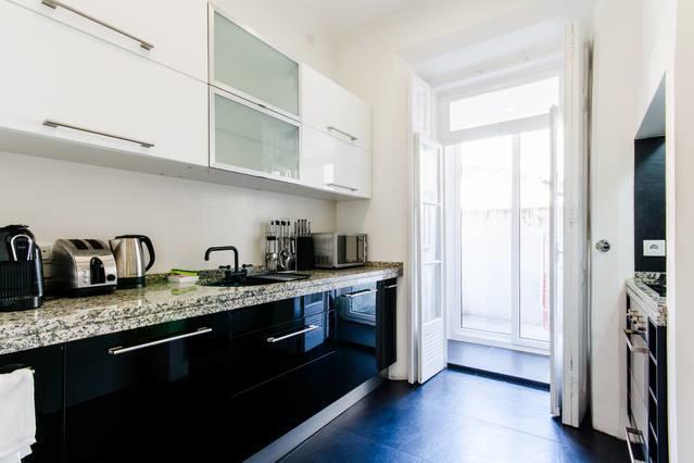 Luxury Apartment In City Centre - Avenida Da Liberdade Лиссабон Экстерьер фото